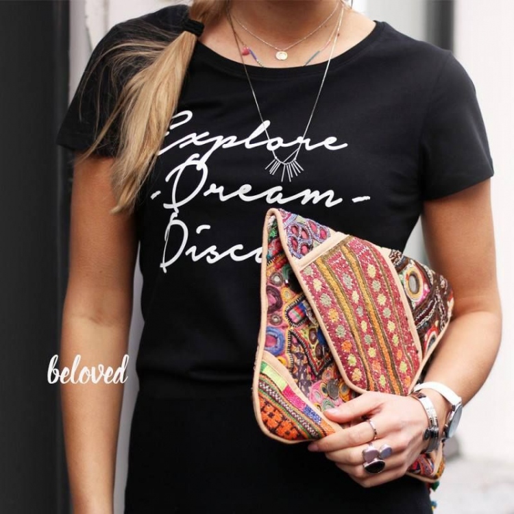 EXPLORE - DREAM - DISCOVER 