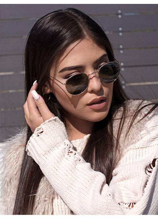 NASIA SUNNIES