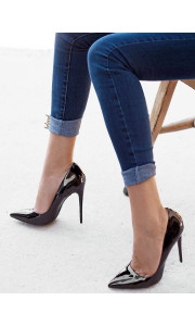 BLACK VERNIS PUMPS