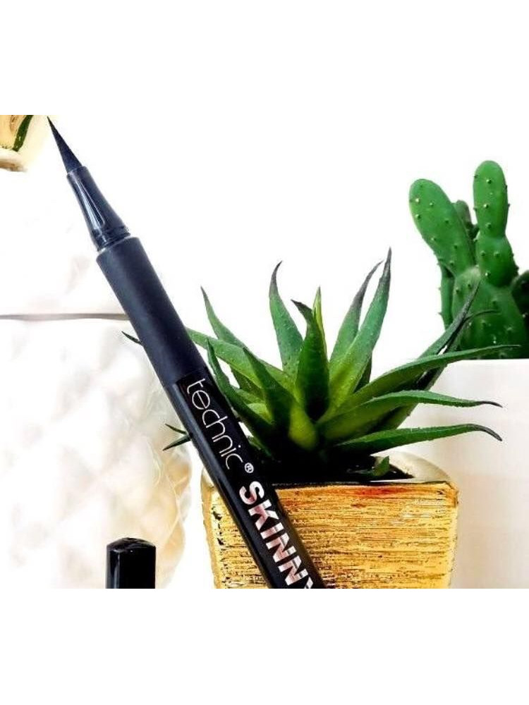 TECHNIC SKINNY LINER