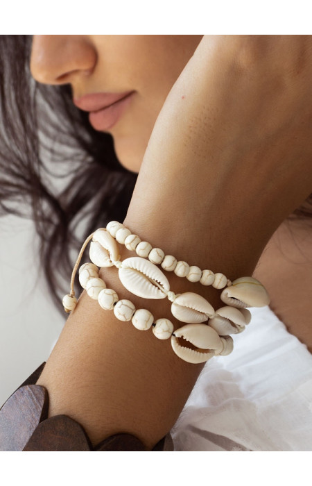 WHITE SEASHELL BRACELETS (3 DESIGNS)