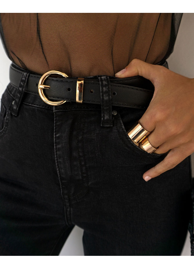 ROUND BUCKLE BLACK BELT