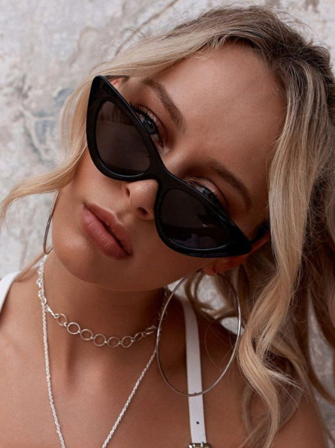 ZOE BLACK SUNNIES