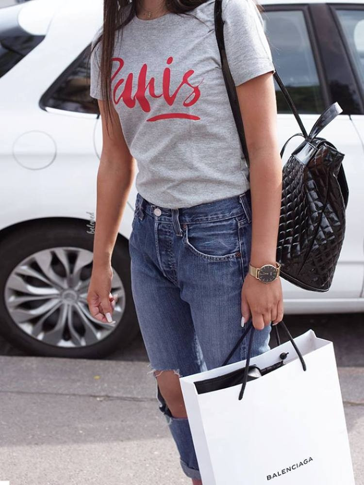 PARIS GREY WITH RED TSHIRT