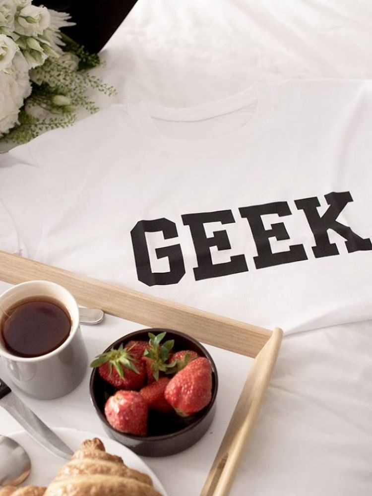 GEEK WHITE TSHIRT