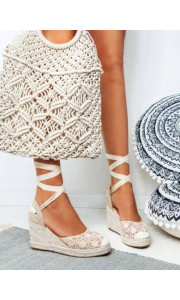 BALLERINA BEIGE PLATFORMS