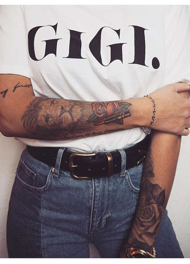 GIGI WHITE T-SHIRT