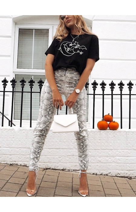 SPOOKY NIGHT BLACK TSHIRT
