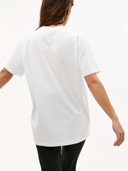 WHITE BOYFRIEND TEE