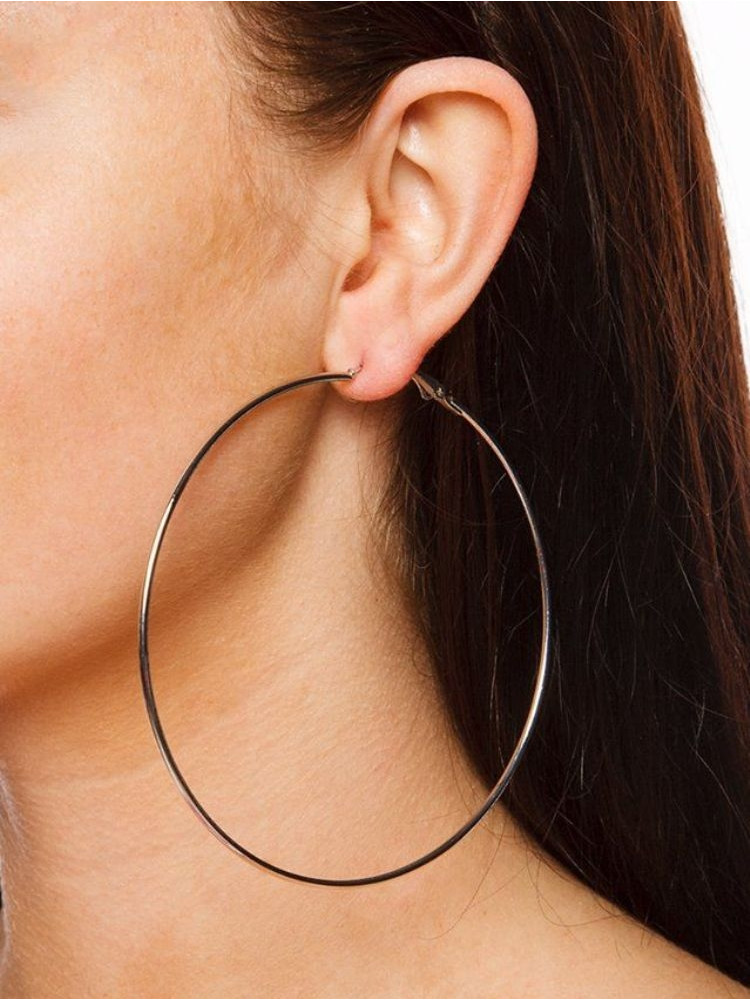 SLIM HOOP EARRINGS (2 Colors)
