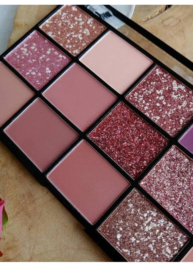 TECHNIC INVITE ONLY EYESHADOW PALETTE