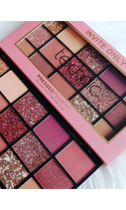 TECHNIC INVITE ONLY EYESHADOW PALETTE