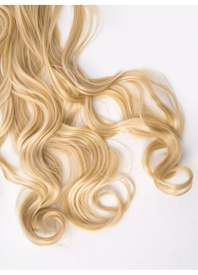 HAIR EXTENSIONS WITH CLIPS