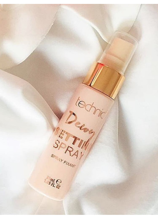 TECHNIC DEWY SETTING SPRAY