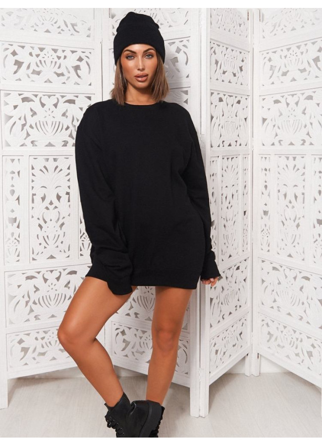 MY BLACK SWEATSHIRT