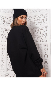 MY BLACK SWEATSHIRT