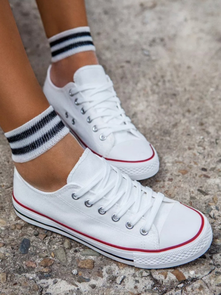 ΛΕΥΚΑ ΠΑΝΙΝΑ ΠΑΠΟΥΤΣΙΑ - SUPER WHITE