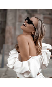 ZOE BLACK SUNNIES