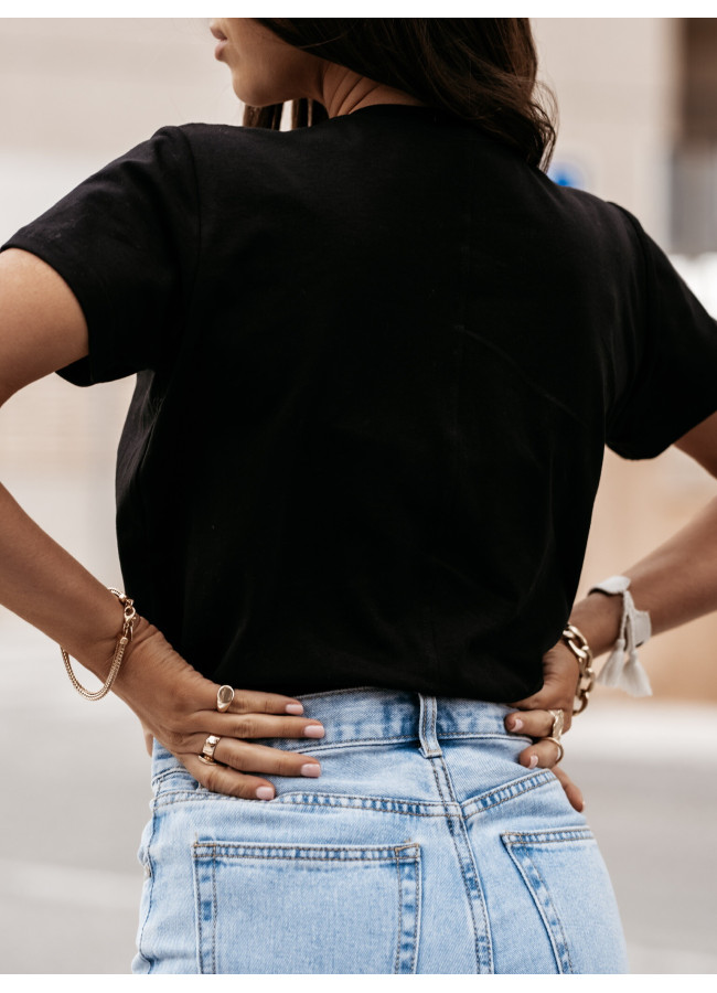 V BASIC BLACK T-SHIRT