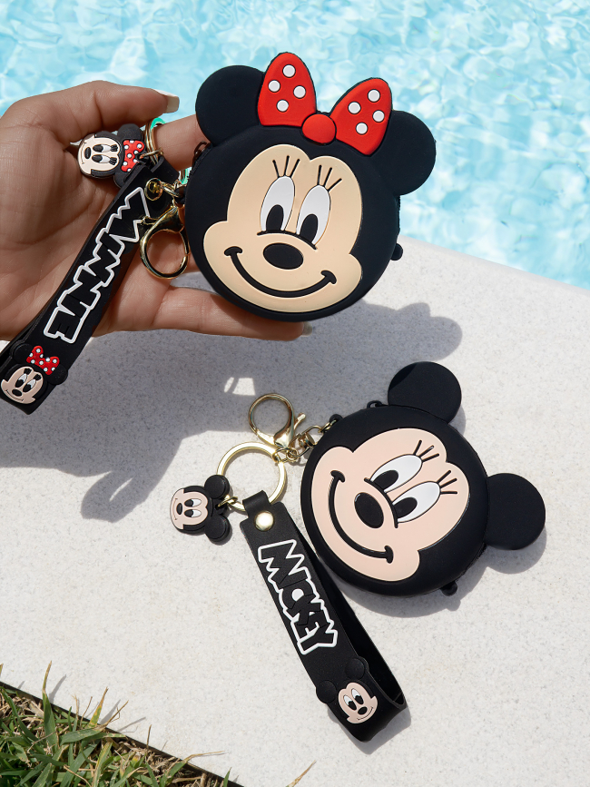 DISNEY KEY HOLDER WITH COIN...
