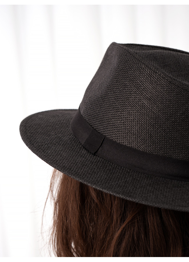 STRAW SUMMER BLACK HAT