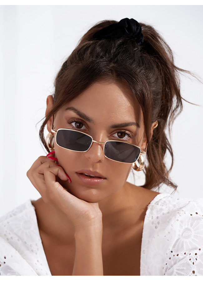 ANNAKEY SIRI CLASSIC SQUARED SUNNIES