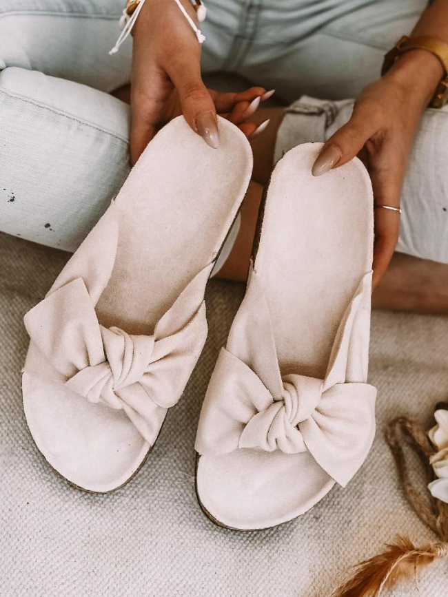 ALBA BEIGE SUEDE BOW SLIPPERS