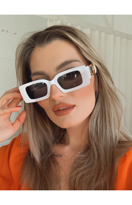 SLOAN WHITE SUNNIES