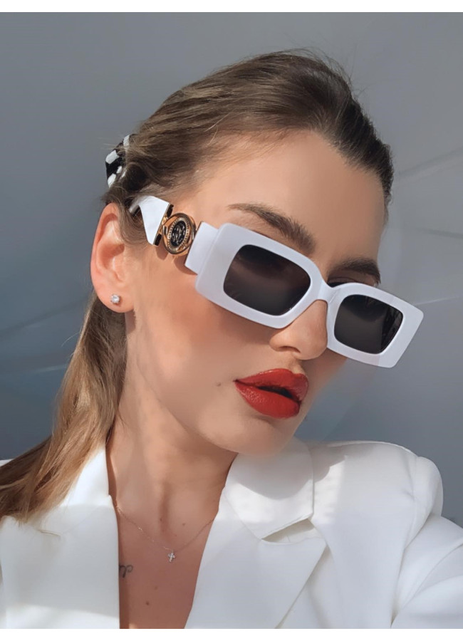 SLOAN WHITE SUNNIES