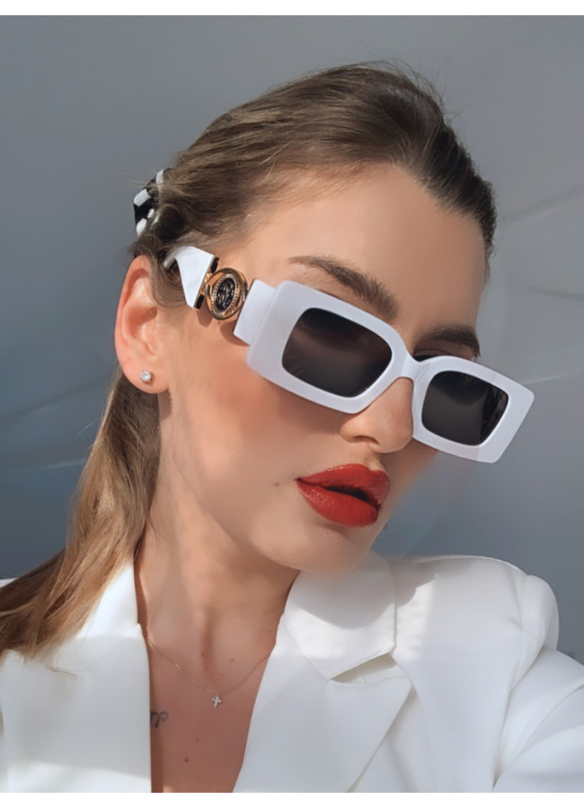 SLOAN WHITE SUNNIES