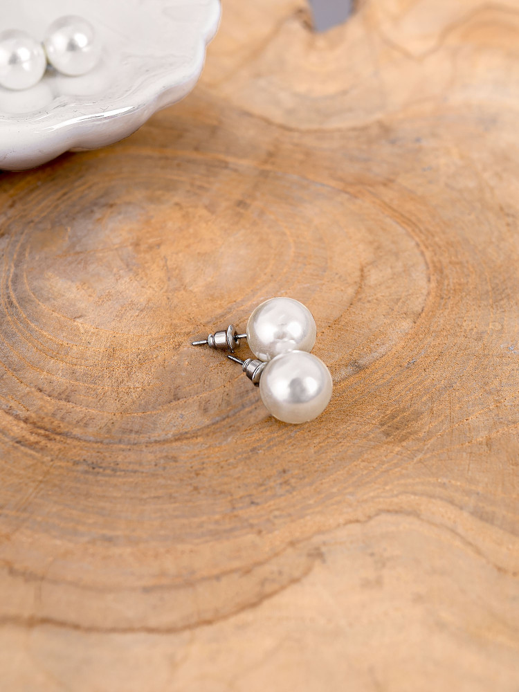 ARIEL PEARL EARRINGS