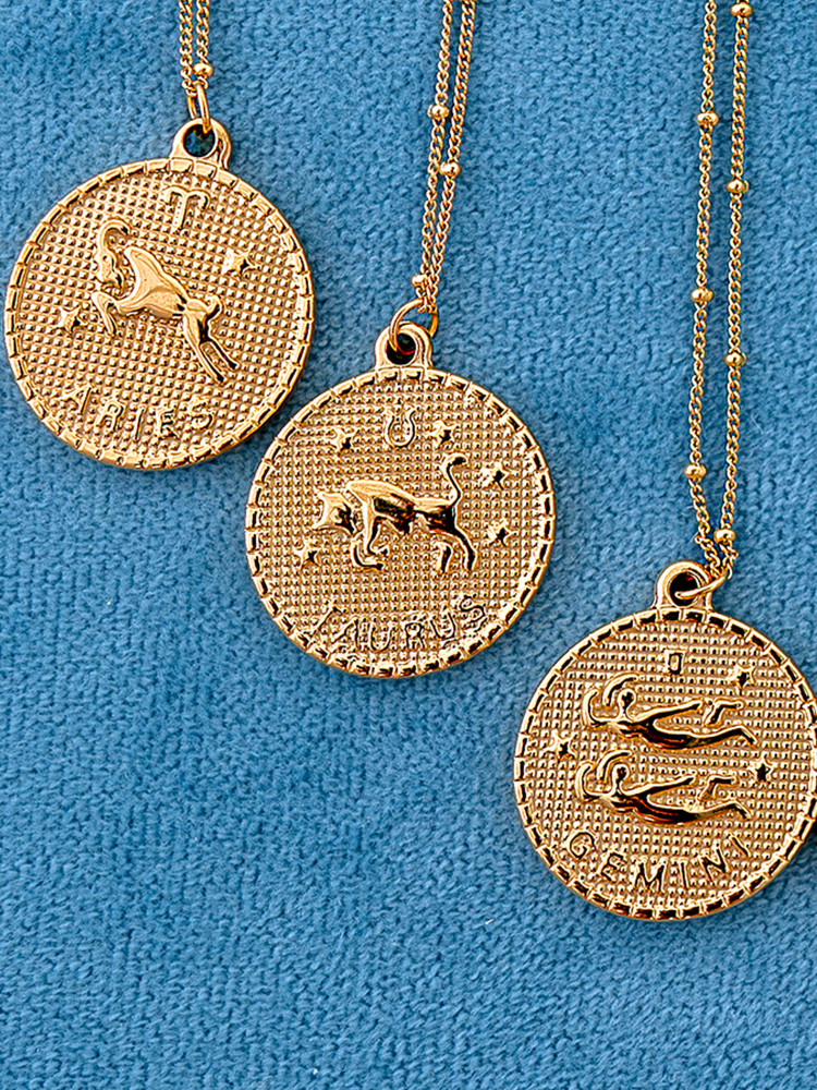 CYRCLE ZODIAC NECKLACE