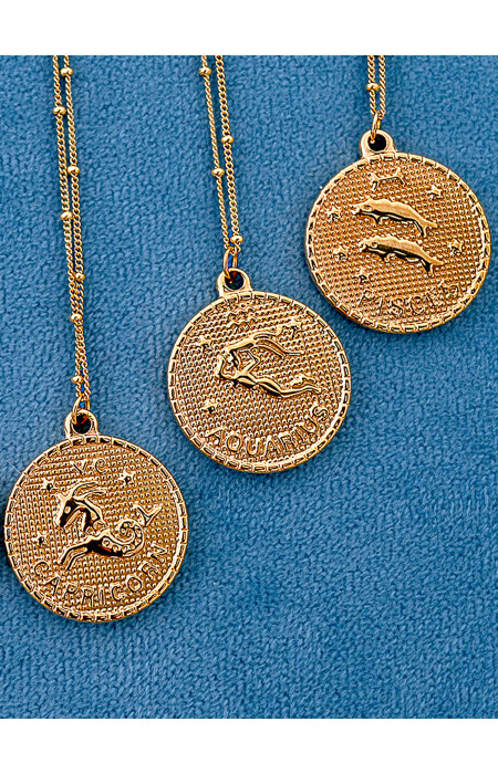 CYRCLE ZODIAC NECKLACE