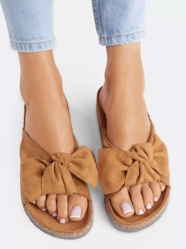 ALBA CAMEL SUEDE BOW SLIPPERS