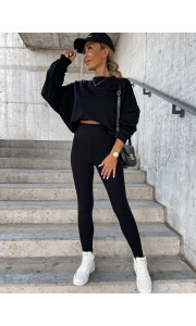 MY BLACK SWEATSHIRT