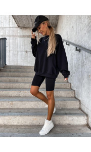 MY BLACK SWEATSHIRT