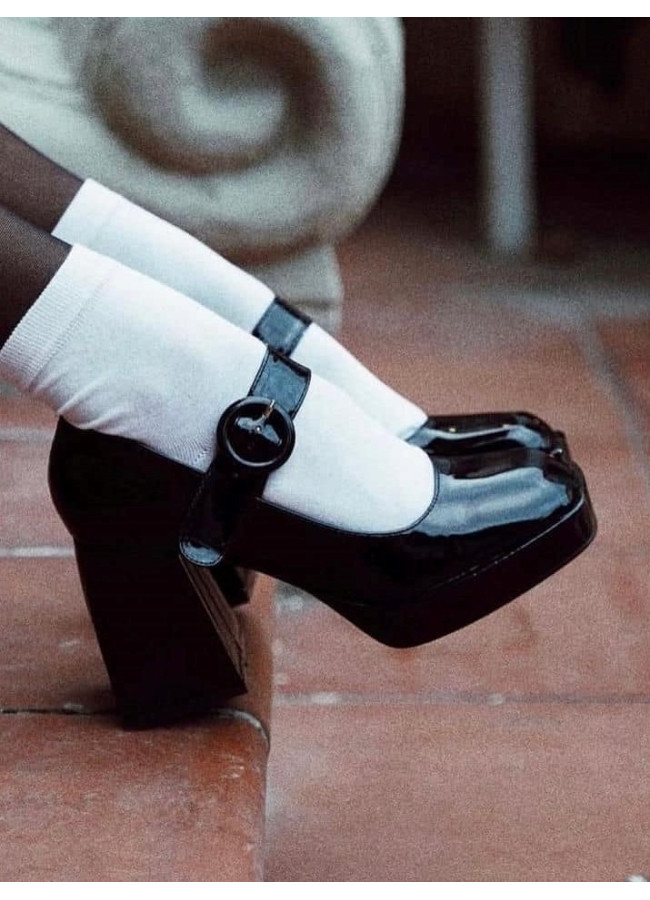 CHER BLACK PUMPS