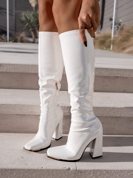 EVERLY WHITE BOOTS