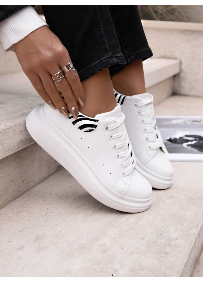 CAMELIA ZEBRA SNEAKERS