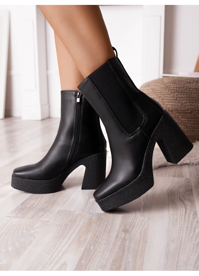 FEDERICA - BLACK BOOTIES