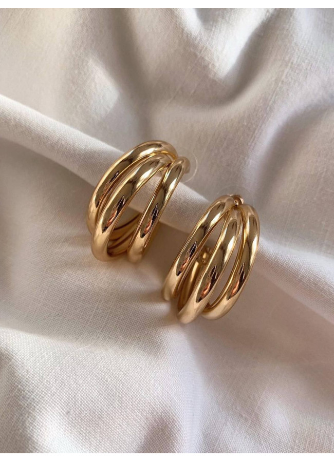TRIPLE GOLD HOOP EARRINGS