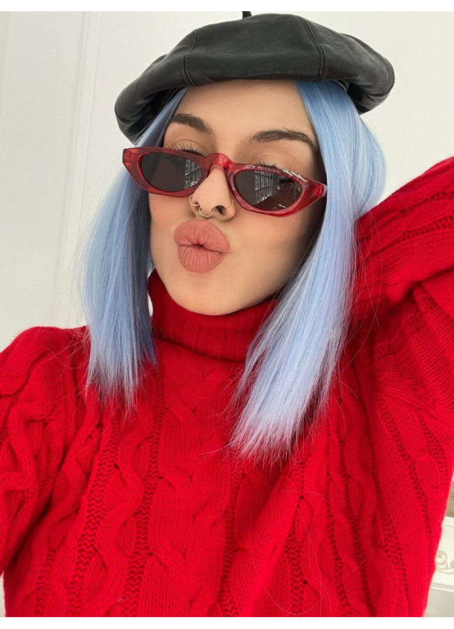 PIERCING RED SUNNIES