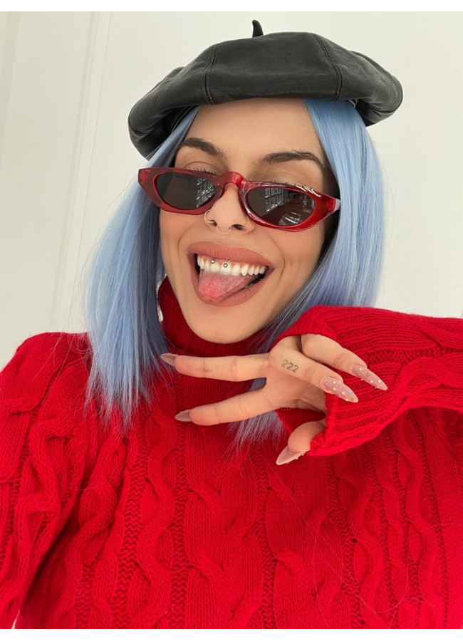 PIERCING RED SUNNIES