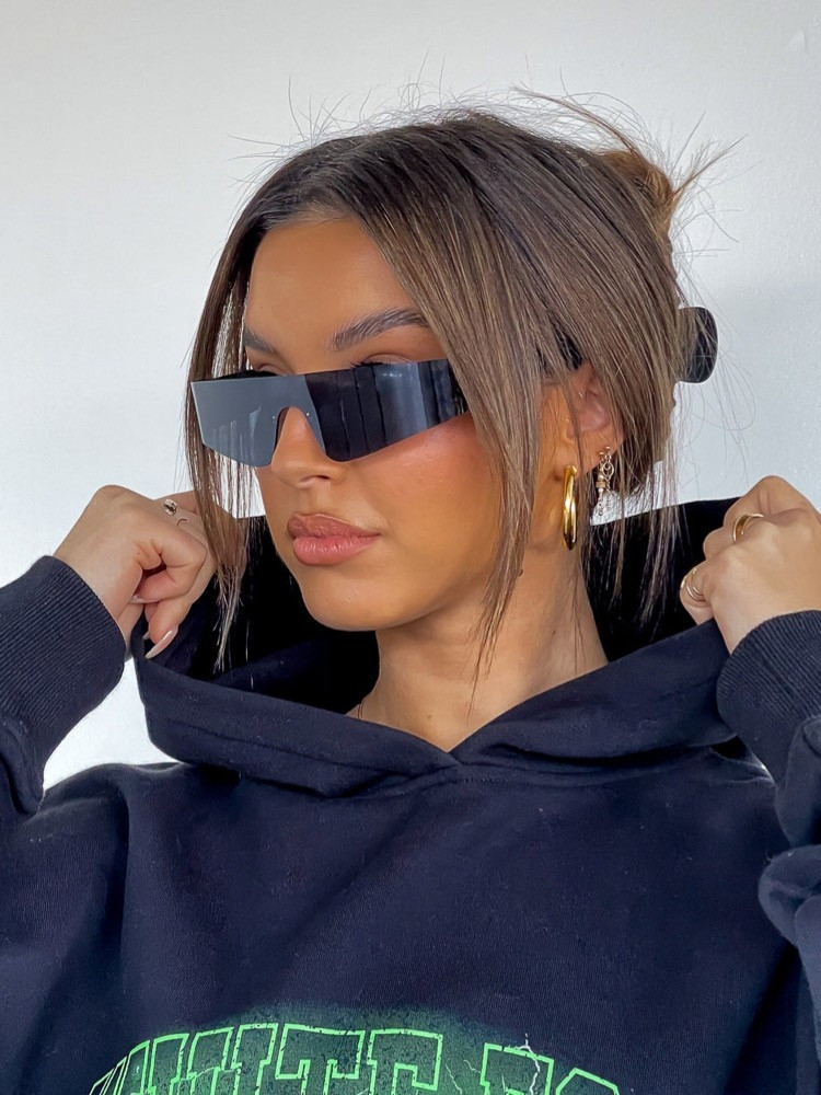 BURN BLACK SUNNIES