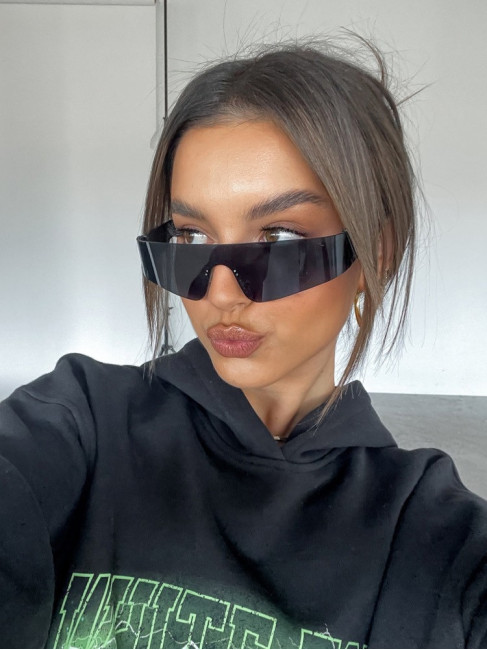 BURN BLACK SUNNIES