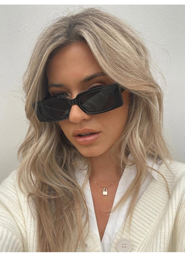 GRETCHEN BLACK SUNNIES