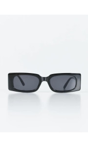 GRETCHEN BLACK SUNNIES