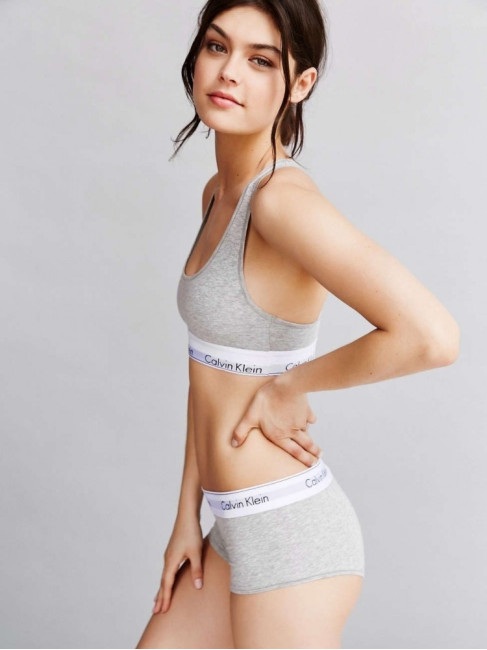 CALVIN KLEIN GREY BOXER