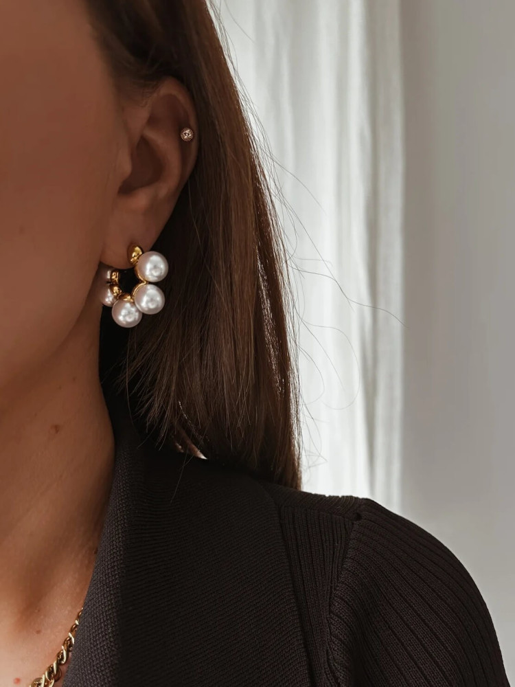 PEARLITA  HOOP EARRINGS