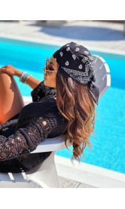 BLACK BANDANA
